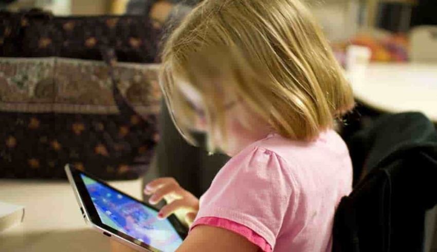 Cómo controlar el teléfono Android de un niño