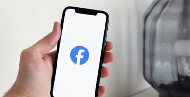Cómo iniciar sesión en Facebook a través de Instagram